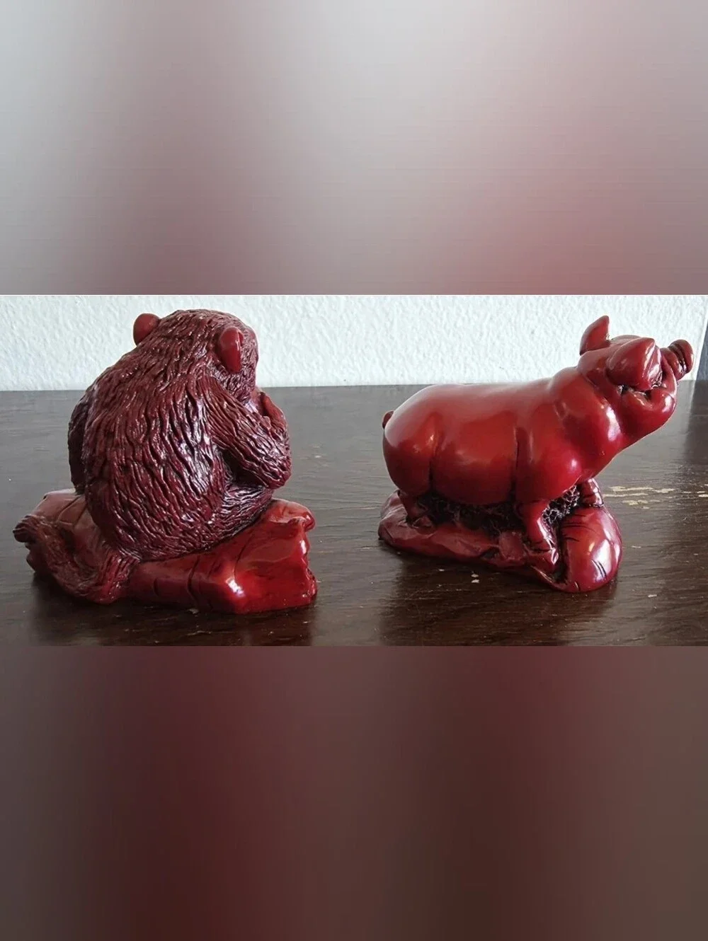 Red Small Pets Figurine Set - Decorative Pet Statues